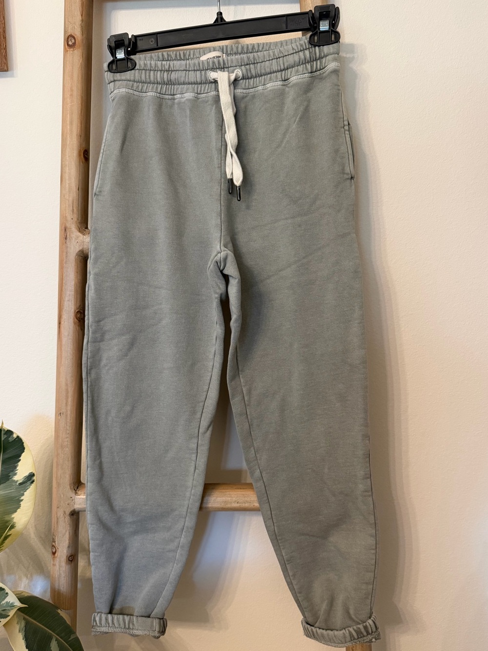 Zadig & Voltaire sweat pants 💚